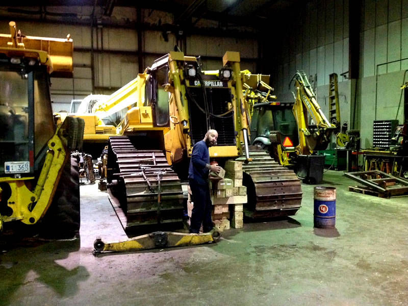 D&D Equipment Repair - Heavy Equipment front loader repair