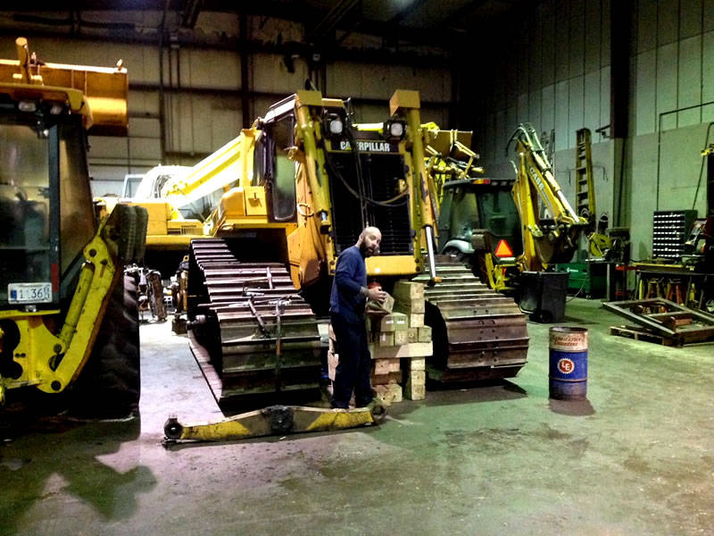 D&D Equipment Repair - Heavy Equipment front loader repair