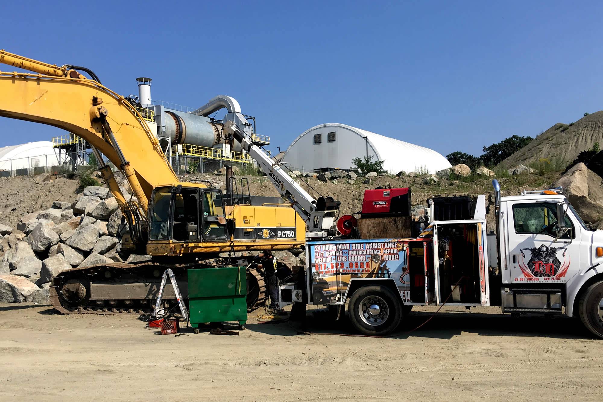 D&D Equipment Repair - Heavy equipment and in-house hydraulic cylinder rebuilds and repairs in Woburn, MA  Call us - 781.537.6949